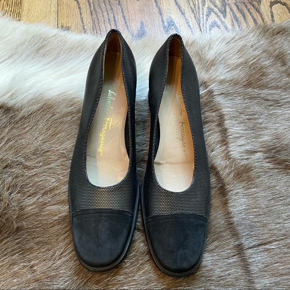 Salvatore Ferragamo Boutique shoes - Picture 5 of 9